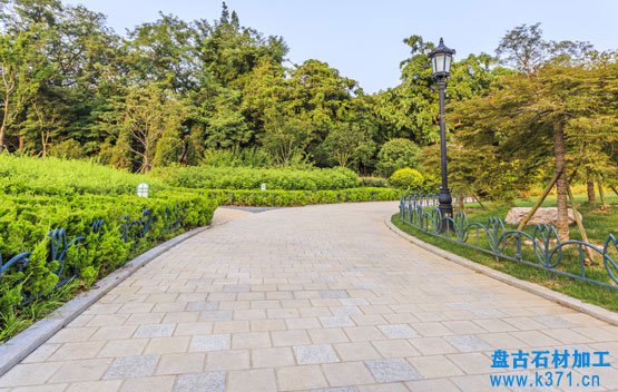 室外地面石材的幾種清理方法